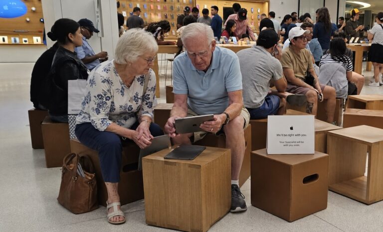 Skip the Wait Book Apple Store Appointment Online Seniors